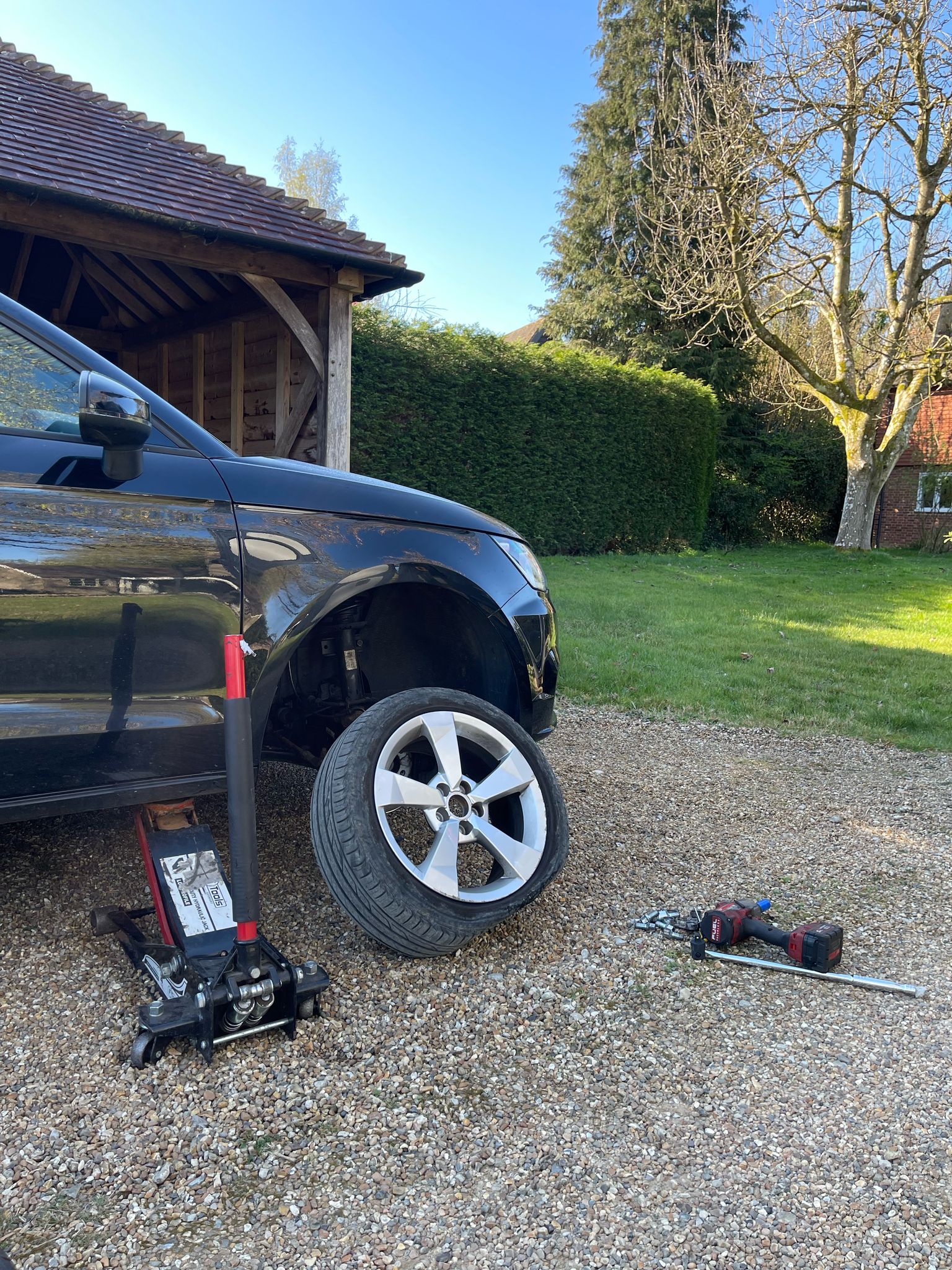 Before and after tyre change